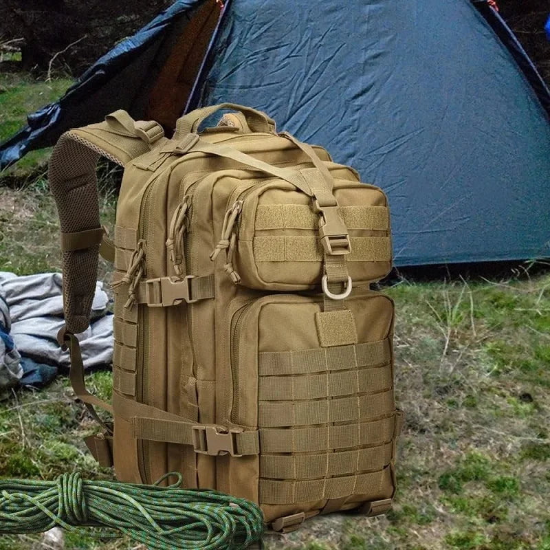 Mochila tática para caminhadas